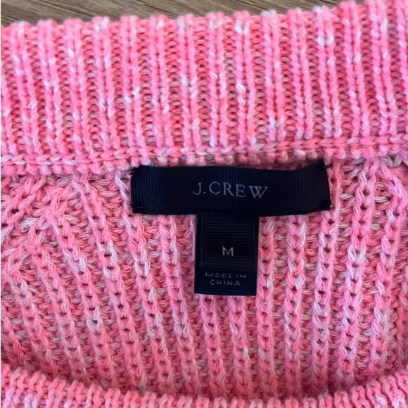 J.Crew Hot Pink Crewneck Sweater Size M Ribbed Knit Buttons on Shoulder Preppy - Picture 3 of 7